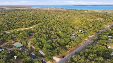 1403 E 8th St, Rockport, TX 78382 - photo 3