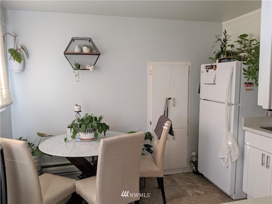 2916 S 220th St, Des Moines, WA 98198 - photo 5