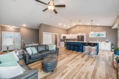 2202 Ash Tree Dr, Winterset, IA 50074 - photo 7