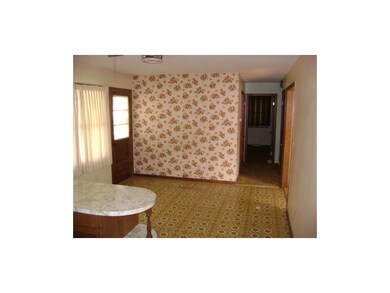 DINING RM.