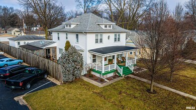 236 8th St, Lincoln, IL 62656 - photo 4