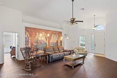 photos_high_resolution_008_Living_Room