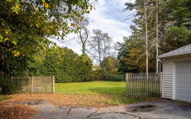 22 Crescent St, Keene, NH 03431 - photo 4