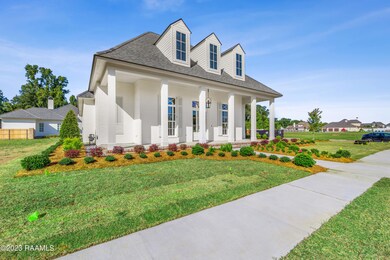 500 Winthorpe Row