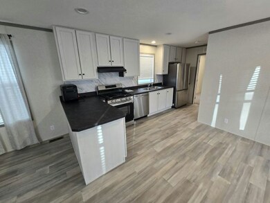 103 Bardin Dr unit 104, Mankato, MN 56001 - photo 2