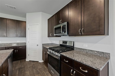 159 Chesterfield Dr, Kyle, TX 78640 - photo 7