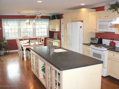 713 Ocean Rd, Spring Lake, NJ 07762 - photo 2