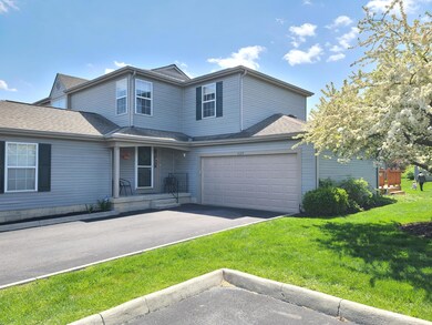 2089 Tamarin Dr unit 10D, Columbus, OH 43235 - photo 2