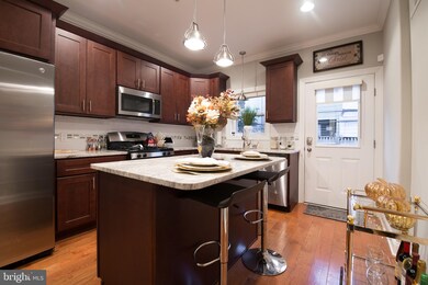2324 Wilder St, Philadelphia, PA 19146 - photo 5