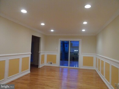 1609 Northcrest Dr, Silver Spring, MD 20904 - photo 2