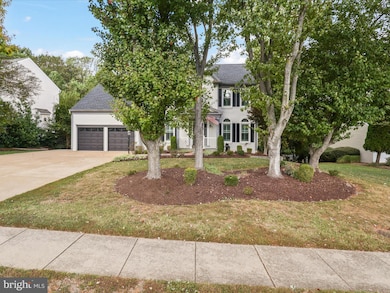 210 W Locust St, Occoquan, VA 22125 - photo 4