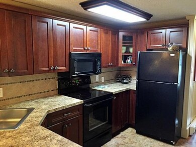 24kitchen2