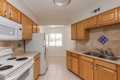 13845 N 111th Ave, Sun City, AZ 85351 - photo 5