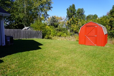 1658 11th Ct, Waukegan, IL 60085 - photo 2