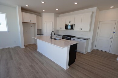 1691 Tyrone Dr, Shakopee, MN 55379 - photo 4