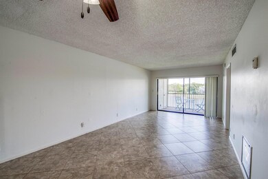 12829 Briarlake Dr unit I204, West Palm Beach, FL 33418 - photo 6