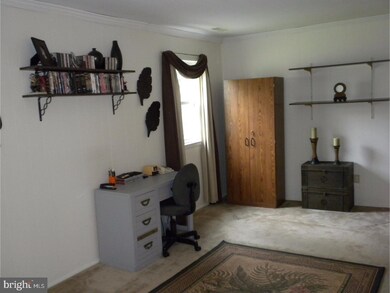 114 Mayfair Ln, Mount Laurel, NJ 08054 - photo 5