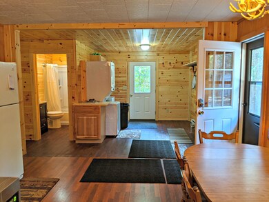 Kitchen/Dining