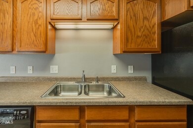 1312SorrentoCir_0016