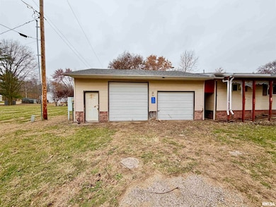 301 S 11th St, Keithsburg, IL 61442 - photo 3