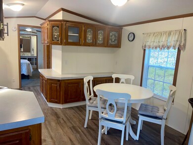 118 Princeton St, Newmarket, NH 03857 - photo 5