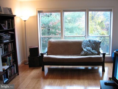 The Four Winds at Oakton unit 2-D1, Oakton, VA 22124 - photo 6