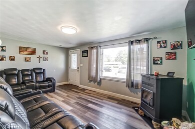 5473 Maple Grove Ave, Blanchester, OH 45107 - photo 2