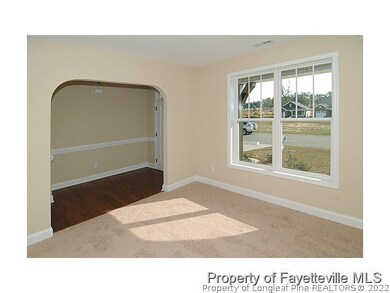 1120 Meadow Creek Rd, Fayetteville, NC 28304 - photo 2