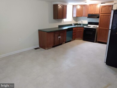 4800 Kenwood Ave, Baltimore, MD 21206 - photo 4