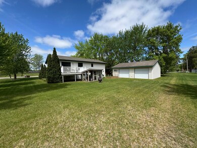 1420 4th St SW, Wadena, MN 56482 - photo 5