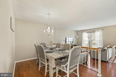 6711 Bonnett Ct, Laurel, MD 20707 - photo 7