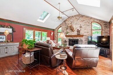 10 Crestview Dr, Oswego, IL 60543 - photo 6