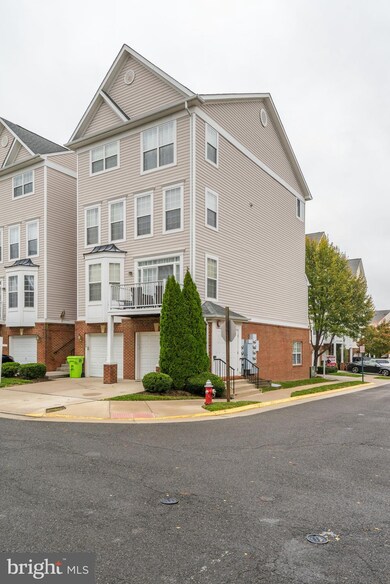 13650 Venturi Ln unit 209, Herndon, VA 20171 - photo 2