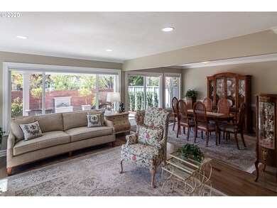 Living Room/Dining Room