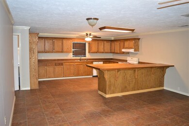 2052 Magnolia Pisgah Rd, Summit, MS 39666 - photo 6