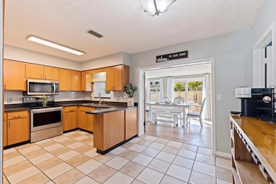 8210 Flame Vine Ave, Seminole, FL 33777 - photo 6