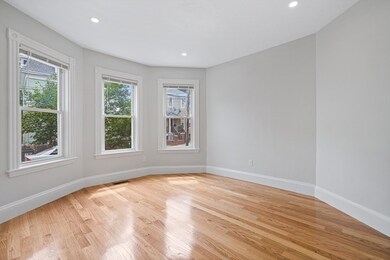 35 Newport St unit 1, Dorchester, MA 02125 - photo 7