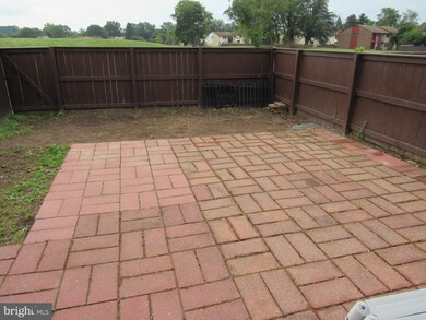 193 Canterbury Ct, East Windsor, NJ 08520 - photo 4