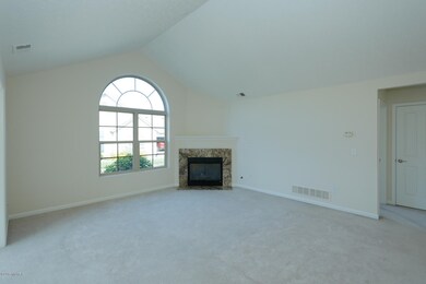 2423 Bluestone Cir-105