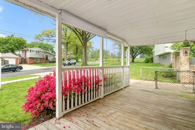 12819 Weiss St, Rockville, MD 20853 - photo 4