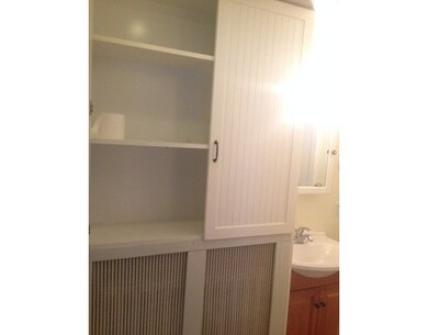 9 Mt Ida unit 1R, Newton, MA 02458 - photo 3