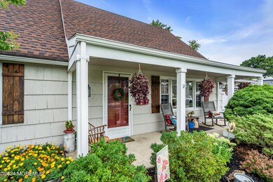 15 Northland Ln, Matawan, NJ 07747 - photo 3