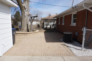 1916 Walnut St, Waukegan, IL 60087 - photo 6