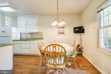 7620 Westlake Terrace unit 70, Bethesda, MD 20817 - photo 3