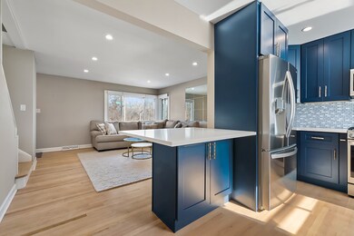 452 E Vallette St, Elmhurst, IL 60126 - photo 5