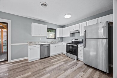 231 River Bottom Dr, Sevierville, TN 37862 - photo 5