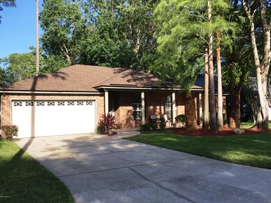 3053 Bridgeview Dr, Jacksonville, FL 32216 - photo 2