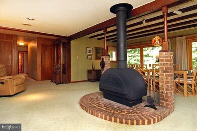 5820 Melville Rd, Sykesville, MD 21784 - photo 4