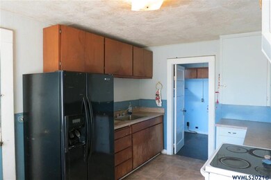 6625 Harmony Rd, Sheridan, OR 97378 - photo 5