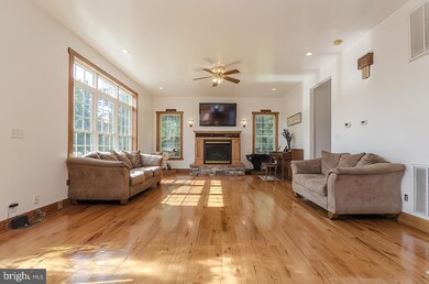 460 Roys Ln, Hedgesville, WV 25427 - photo 7